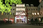 DORMERO Hotel Dresden Airport Aussenansicht Nacht